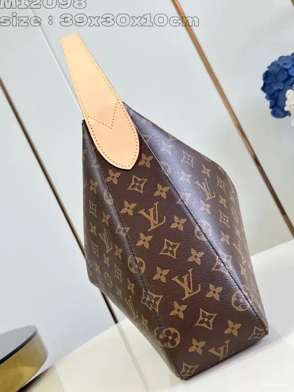 VUITTON MM-39x30x10cm LOUIS Slouchy 0605